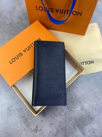 
 
 Бумажник Louis Vuitton Epi
Цвет : черный
Материал : канвас+кожа
Производител. . фото 2