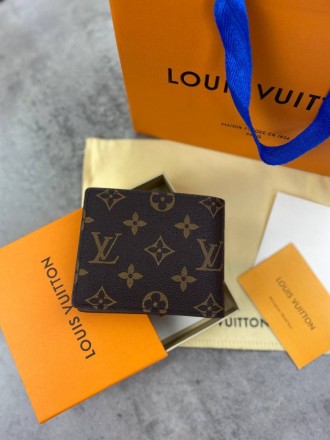
 
 Бумажник Louis Vuitton Monogram
Материал : канвас+кожа
Цвет : коричневый
Про. . фото 7