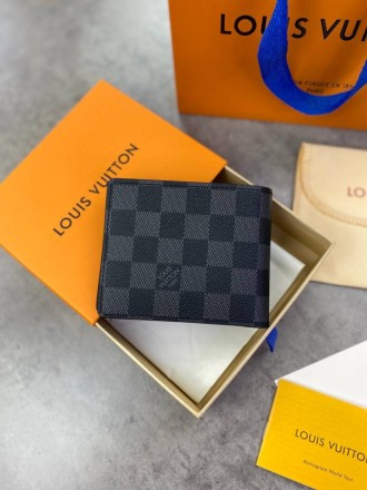 
 
 Бумажник Louis Vuitton Damier Graphite
Материал : канвас+кожа
Цвет : серый
П. . фото 7
