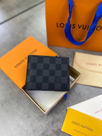 
 
 Бумажник Louis Vuitton Damier Graphite
Материал : канвас+кожа
Цвет : серый
П. . фото 2