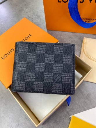 
 
 Бумажник Louis Vuitton Damier Graphite
Материал : канвас+кожа
Цвет : серый
П. . фото 5