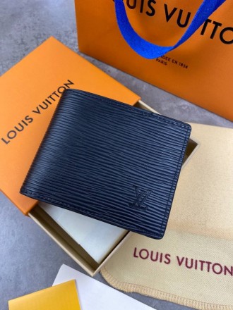
 
 Бумажник Louis Vuitton Epi
Материал : канвас+кожа
Цвет : черный
Производител. . фото 8