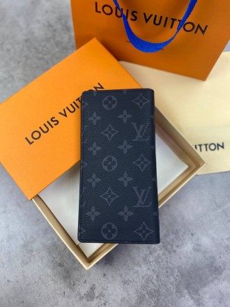 
 
 Бумажник Louis Vuitton Grey Monogram
Цвет : серый
Материал : канвас+кожа
Про. . фото 7