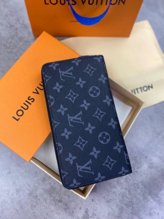 
 
 Бумажник Louis Vuitton 
Цвет : серый
Материал : канвас+кожа
Производитель : . . фото 6