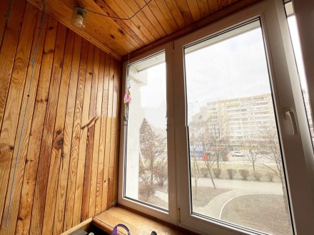 2 кімн. квартира вул. Драгоманова, 8 
Квартира розташована на 2 поверсі 16 повер. . фото 4