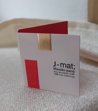 Продам новую женскую парфюмированную воду Masaki Matsushima J-Mat (пробник без р. . фото 3