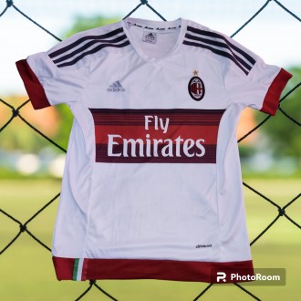 Футболка FC Milan, El Shaarawy, размер-S, длина-68см, под мышками-48см, в хороше. . фото 2