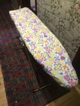 Гладильная доска СССР добротная с железными ножками. Одесса. фото 1