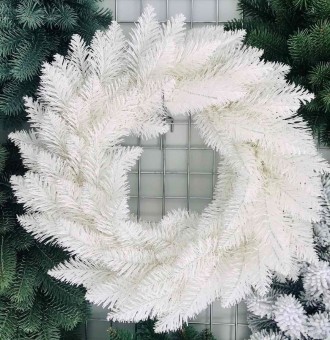 Белые веточки рождественского венка серии Elegant имеют кончики заостренной форм. . фото 3