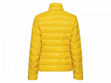 Демисезонная куртка от немецкого бренда Esmara. Легкая и в то же время теплая. В. . фото 4