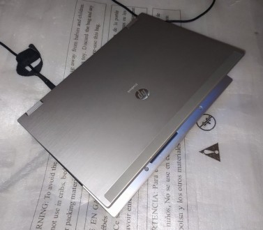 Ноутбук HP EliteBook 8440p
Состояние внешне хорошее Из
минусов батарея очень с. . фото 5