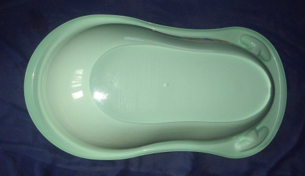 Дитяча ванночка для купання малюка -пластмасова- довжина -86 см.
Самовивіз від . . фото 4