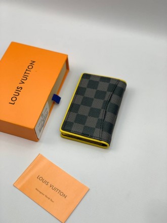 
 
 Кардхолдер-книжка Louis Vuitton 
Цвет : серый
Материал : канвас+кожа
Произво. . фото 7