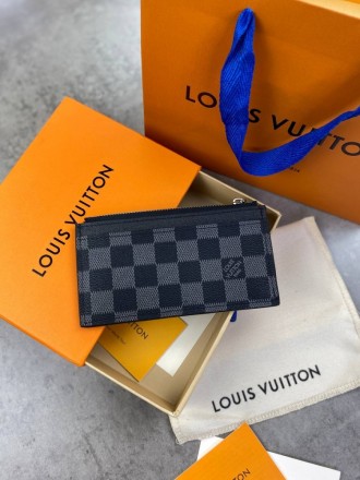 
 
 Визитница Louis Vuitton Damier Graphite grey
Цвет : серый
Материал : канвас+. . фото 2