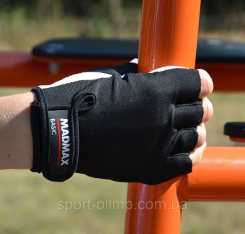 Перчатки для фитнеса и тяжелой атлетики MadMax MFG-250 Basic White S
Назначение:. . фото 7
