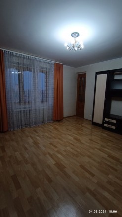 Здається двокімнатна квартира на Антонова, хороший житловий стан, меблі, техніка. . фото 6
