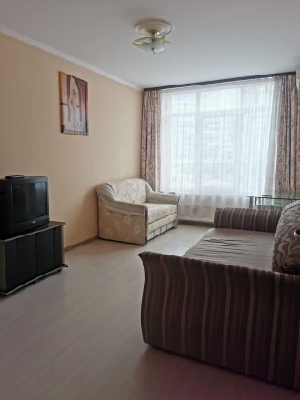 Продам однокомнатную квартиру в Днепровском районе, по ул. Туманяна, 3, 
Квартир. . фото 3