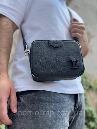 
Чоловіча шкіряна сумка через плече Луї Вітон стильна Louis Vuitton, гарні чолов. . фото 4