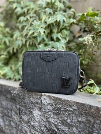 
Чоловіча шкіряна сумка через плече Луї Вітон стильна Louis Vuitton, гарні чолов. . фото 10