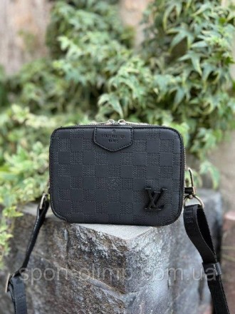 
Чоловіча шкіряна сумка через плече Луї Вітон стильна Louis Vuitton, гарні чолов. . фото 2