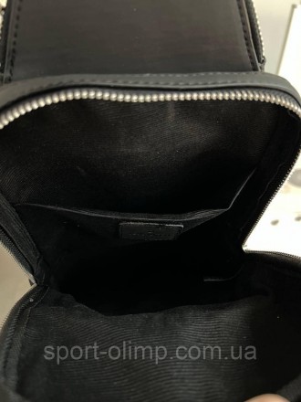 
Чоловіча сумка слінг Луї Вітон Нагрудна туристична Louis Vuitton шкіряна через . . фото 3
