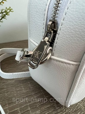 
Женская сумка через плечо кельвин кляин стильная Calvin Klein классическая, бел. . фото 5
