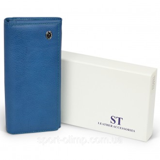 
Голубой классический кошелек из натуральной кожи с монетницей на защелке ST Lea. . фото 4