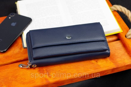 
Женский кошелек-клатч из натуральной кожи с блоком для карт ST Leather ST024
 
. . фото 8