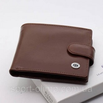 
Мужское портмоне из натуральной кожи с фиксацией ST Leather ST103
 
 
Характери. . фото 2