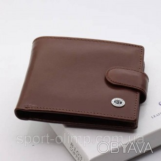 
Мужское портмоне из натуральной кожи с фиксацией ST Leather ST103
 
 
Характери. . фото 1