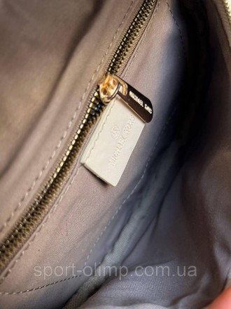 
Жіноча сумка через плече стильна Michael Kors світла класична, компактна
Наші п. . фото 7