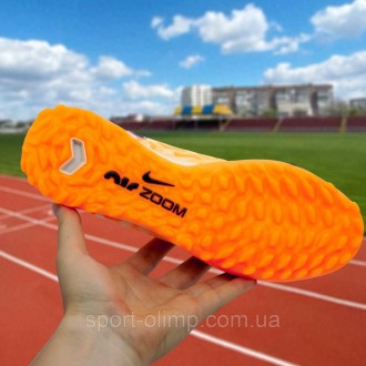 Сороконіжки Nike Mercurial
Ідеальний варіант для гри в футбол на натуральній тра. . фото 3