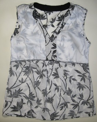 Льняна блуза без рукавів, топ, mini Сарафан з V-подібним вирізом Soirec 36 р.
В. . фото 6