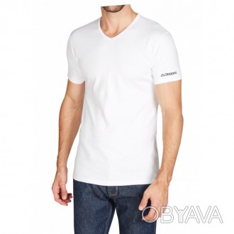 Футболка Kappa T-shirt Mezza Manica Scollo з V-подібним вирізом та коротким рука. . фото 1