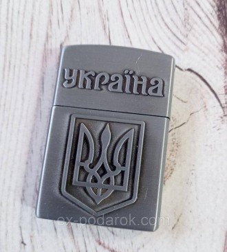 Зажигалка «Украина» з гербом. Чернигов. фото 1 Зажигалка «Украина» з гербом. Чернигов. фото 1