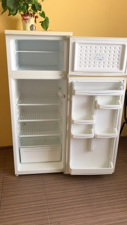 Холодильник AEG  , в отличном рабочем состоянии , есть доставка по городу и обл . . фото 2