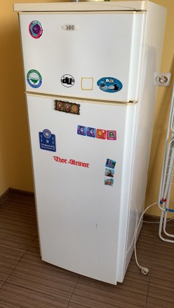 Холодильник AEG  , в отличном рабочем состоянии , есть доставка по городу и обл . . фото 3