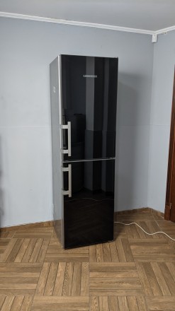Холодильник Liebherr CNef 3915 Premium класу. Чорне скло / Пишите на Вайбер 066 . . фото 4