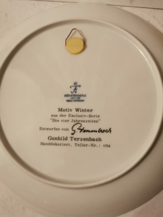Коллекция фарфоровых тарелок Времена года на каждой тарелке изображены Зима Весн. . фото 8