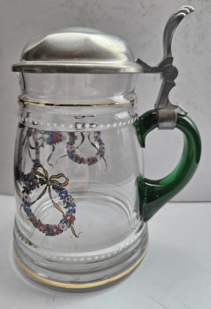 Стеклянный пивной бокал с оловянной крышкой, Праздник, ручная работа по стеклу
в. . фото 3
