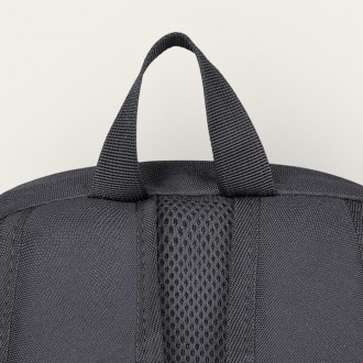 Стильний і функціональний рюкзак Nike Air Max стане вашим незамінним супутником . . фото 6