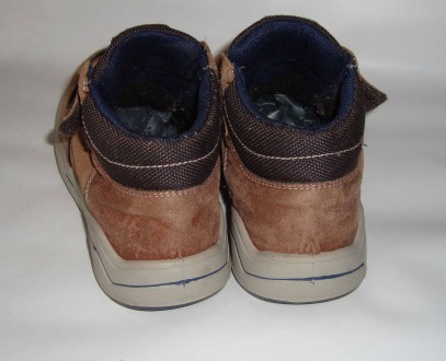 Шкіряні ботинкі IMAX TEX 34 р. 22 см. за устілкою
Шкіряні ботинкі, ботинки кожа. . фото 4