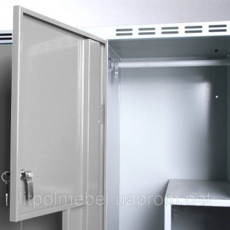 Одежный металлический шкаф с Г-образными дверьми предназначен для четырёх челове. . фото 5