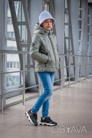 Весенняя куртка девочке