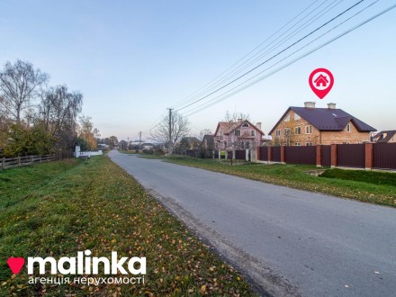 Продається двоповерховий цегляний будинок в селі Ременів, за адресою вулиця Макс. . фото 6