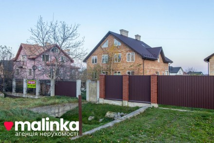 Продається двоповерховий цегляний будинок в селі Ременів, за адресою вулиця Макс. . фото 2