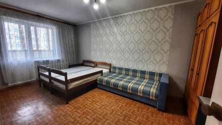 Продажа 2-х кімнатної квартири біля метро Осокорки. 
Окремі дві кімнати з лоджія. . фото 4