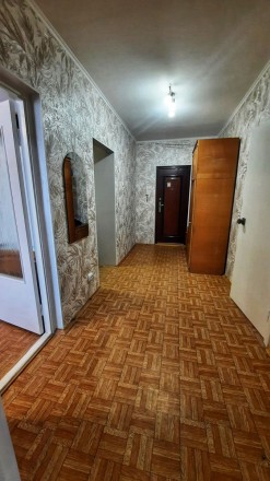 Продажа 2-х кімнатної квартири біля метро Осокорки. 
Окремі дві кімнати з лоджія. . фото 6