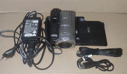 Продам цифрову відеокамеру Sony DCR-SR65E HDD, внутрішня пам'ять -40Gb, сен. . фото 3
