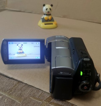 Продам цифрову відеокамеру Sony DCR-SR65E HDD, внутрішня пам'ять -40Gb, сен. . фото 2